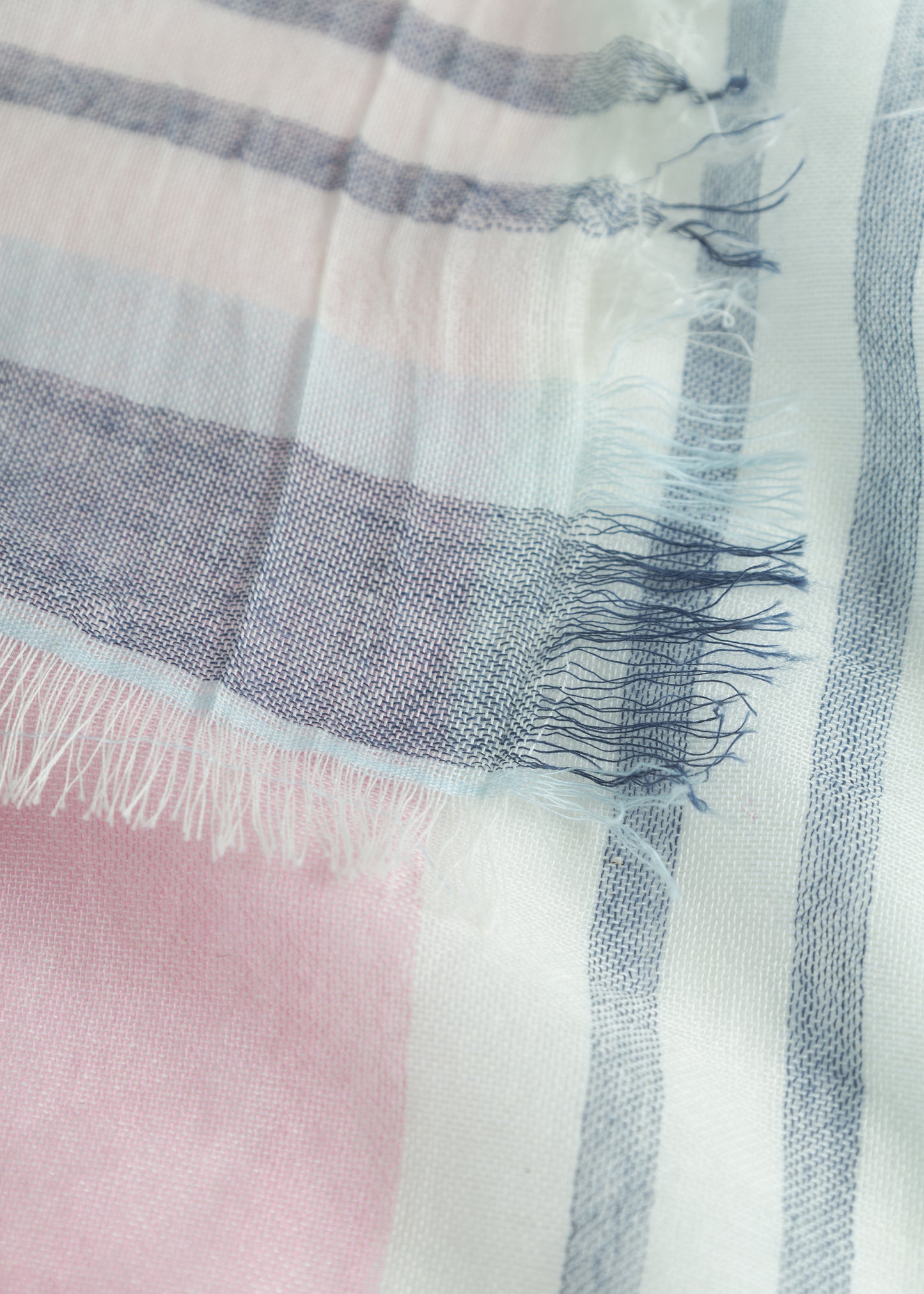 Peanuts™ Jacquard-Tuch mit Streifen und Snoopymotiv