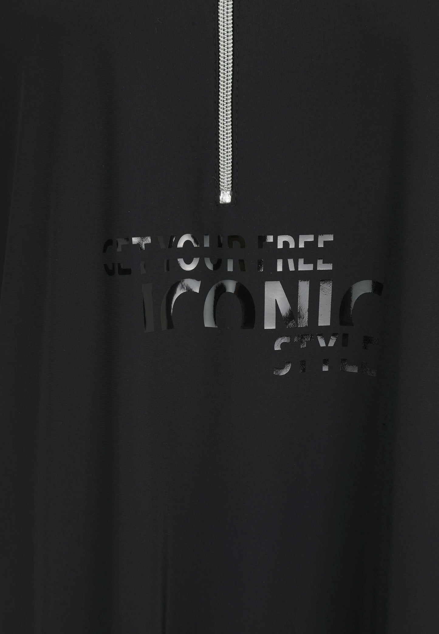 Kleid aus Wirkware mit 3/4-Arm