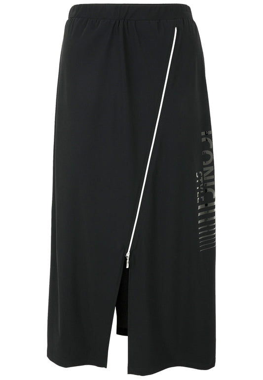 Rock aus elastischer Wirkware