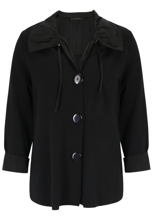 Jacke aus Wirkware mit Taft-Einsätzen