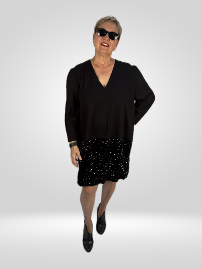 Kleid mit Pailletten